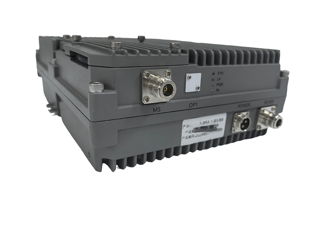  噶尔三频手机信号接收器2000㎡